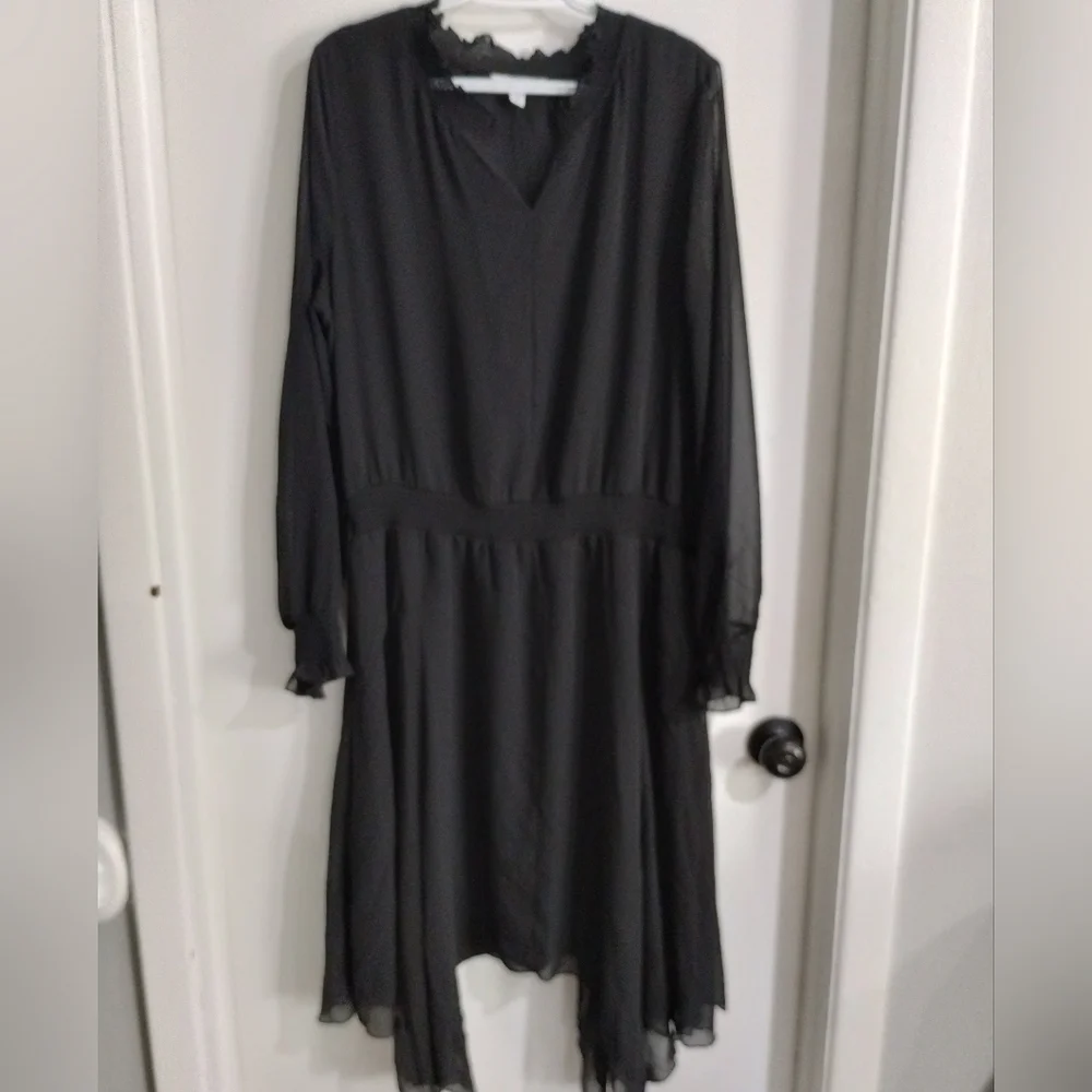 Dress 👗 - Picture 7 of 7